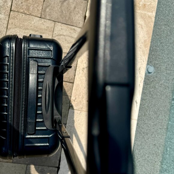 Rimowa carry on - Picture 4 of 8